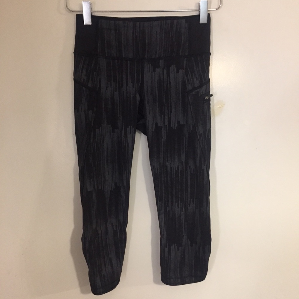 Lululemon Capri leggings. Size 2